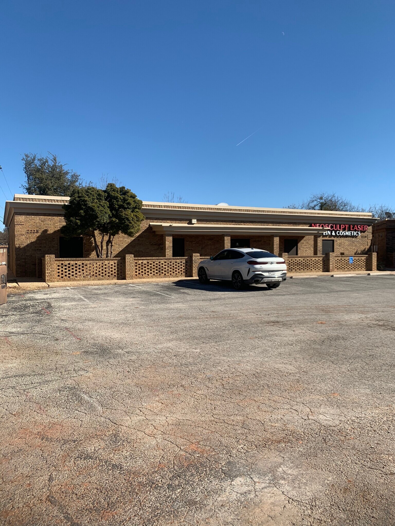 2225 S Danville Dr, Abilene, TX à vendre Photo du bâtiment- Image 1 de 7