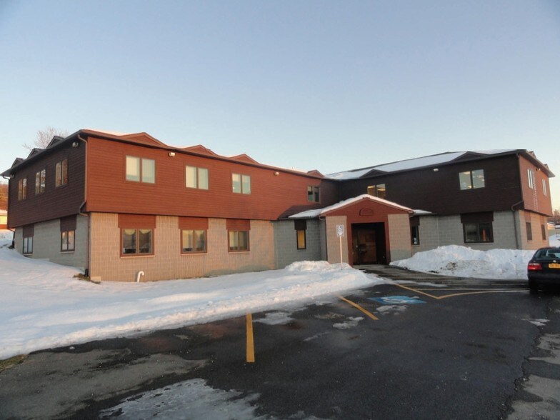 2571 US Route 11, La Fayette, NY for lease - Primary Photo - Image 1 of 7