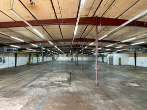 1703 Industrial Blvd, Brenham, TX for lease Interior Photo- Image 1 of 7