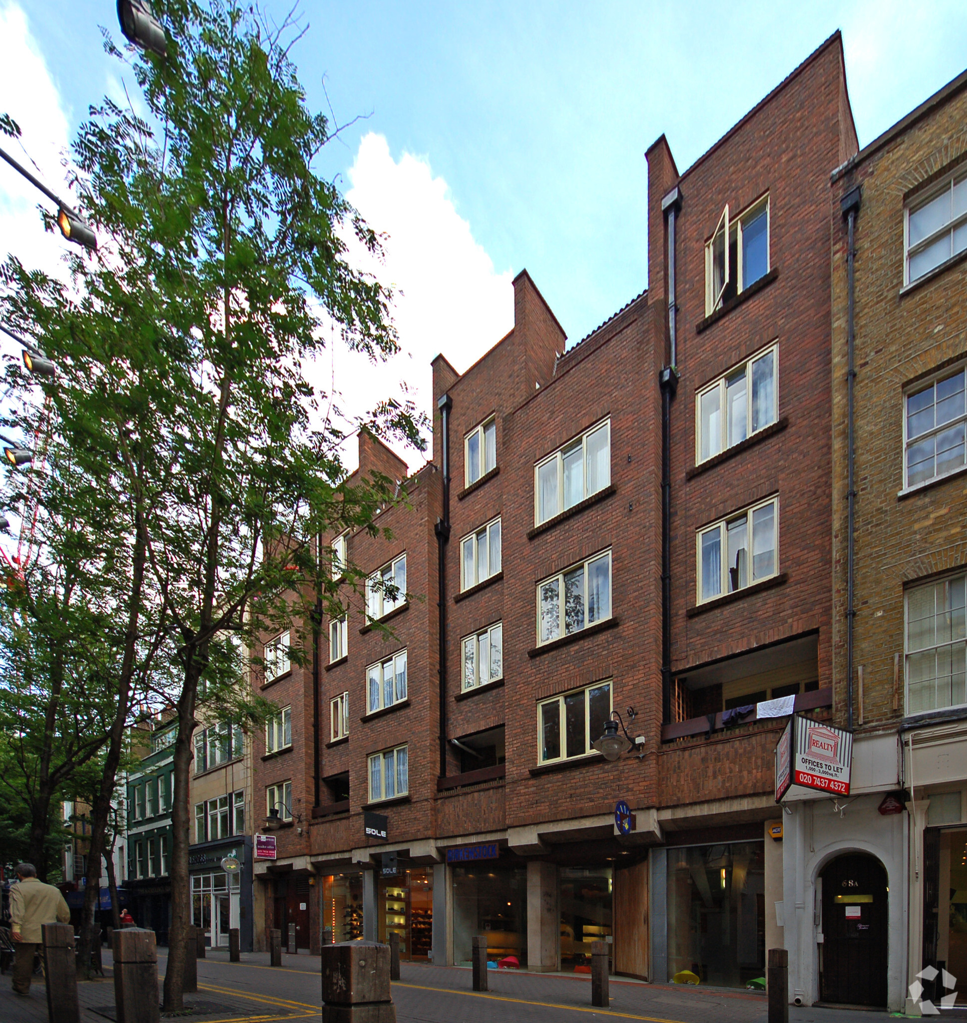 72 Neal St, London à louer Photo principale- Image 1 de 7