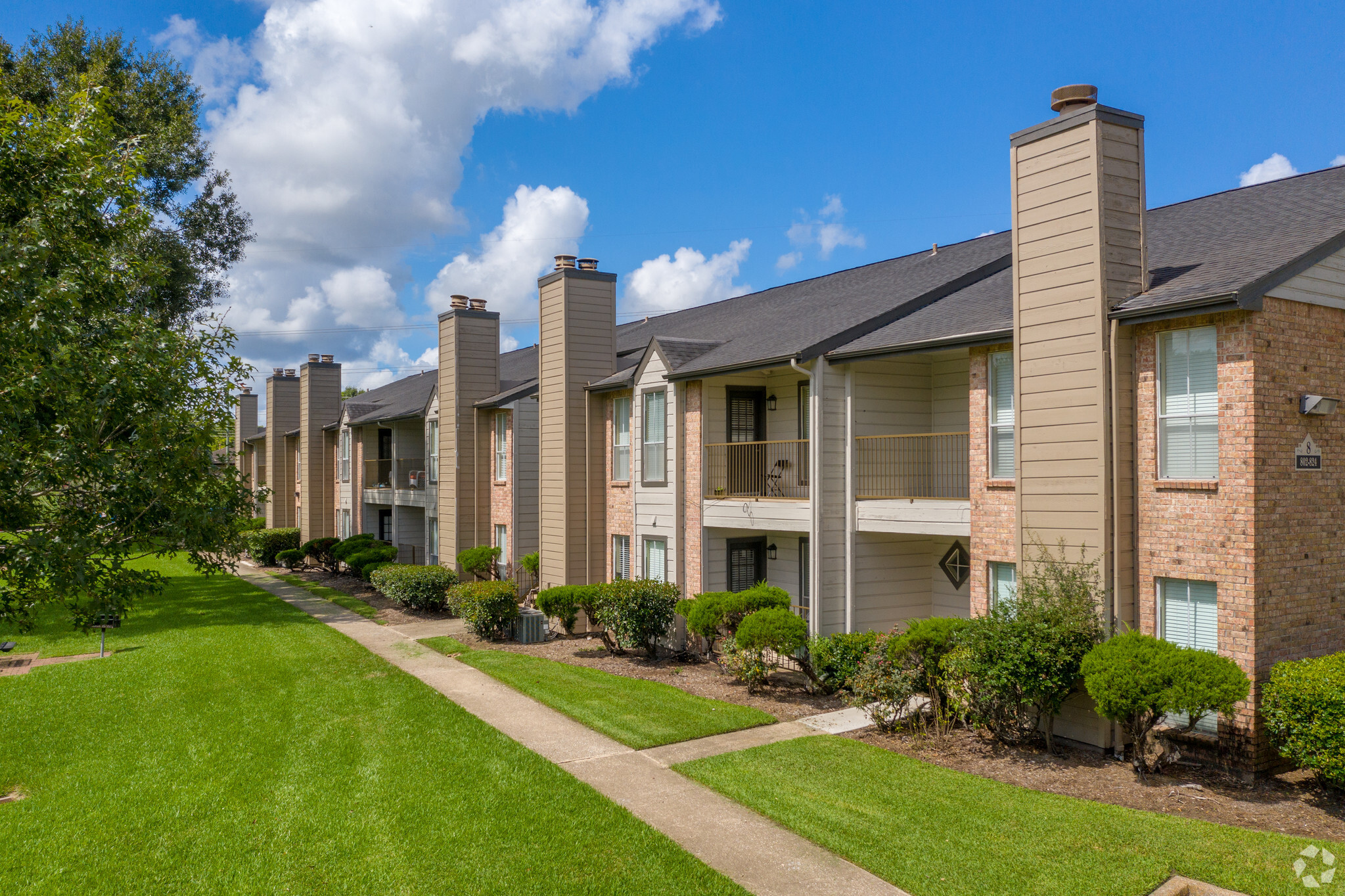 2215 Avenida La Quinta St, Houston, TX for sale Primary Photo- Image 1 of 1