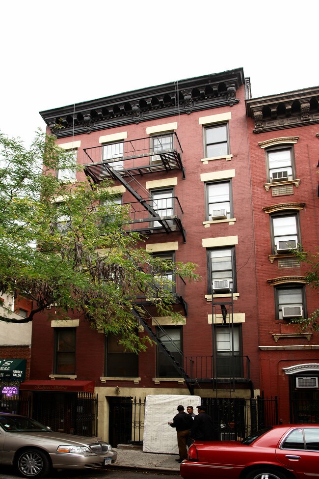 More details for 457 W 50th St, New York, NY - Retail for Lease