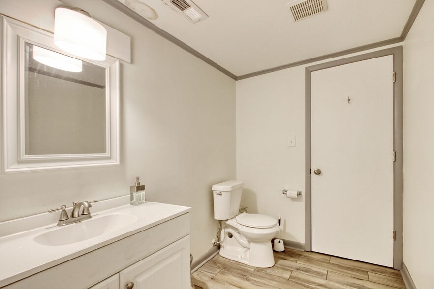 604 Front St, Georgetown, SC for sale - Building Photo - Image 3 of 14