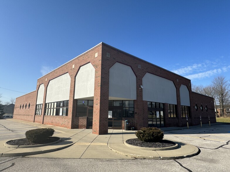 3871 Center Rd, Brunswick, OH for lease - Building Photo - Image 2 of 7