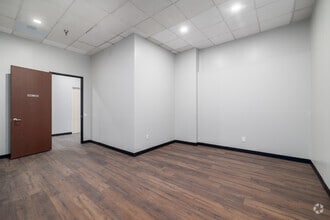 1611 W Pomona Rd, Corona, CA for lease Interior Photo- Image 1 of 1