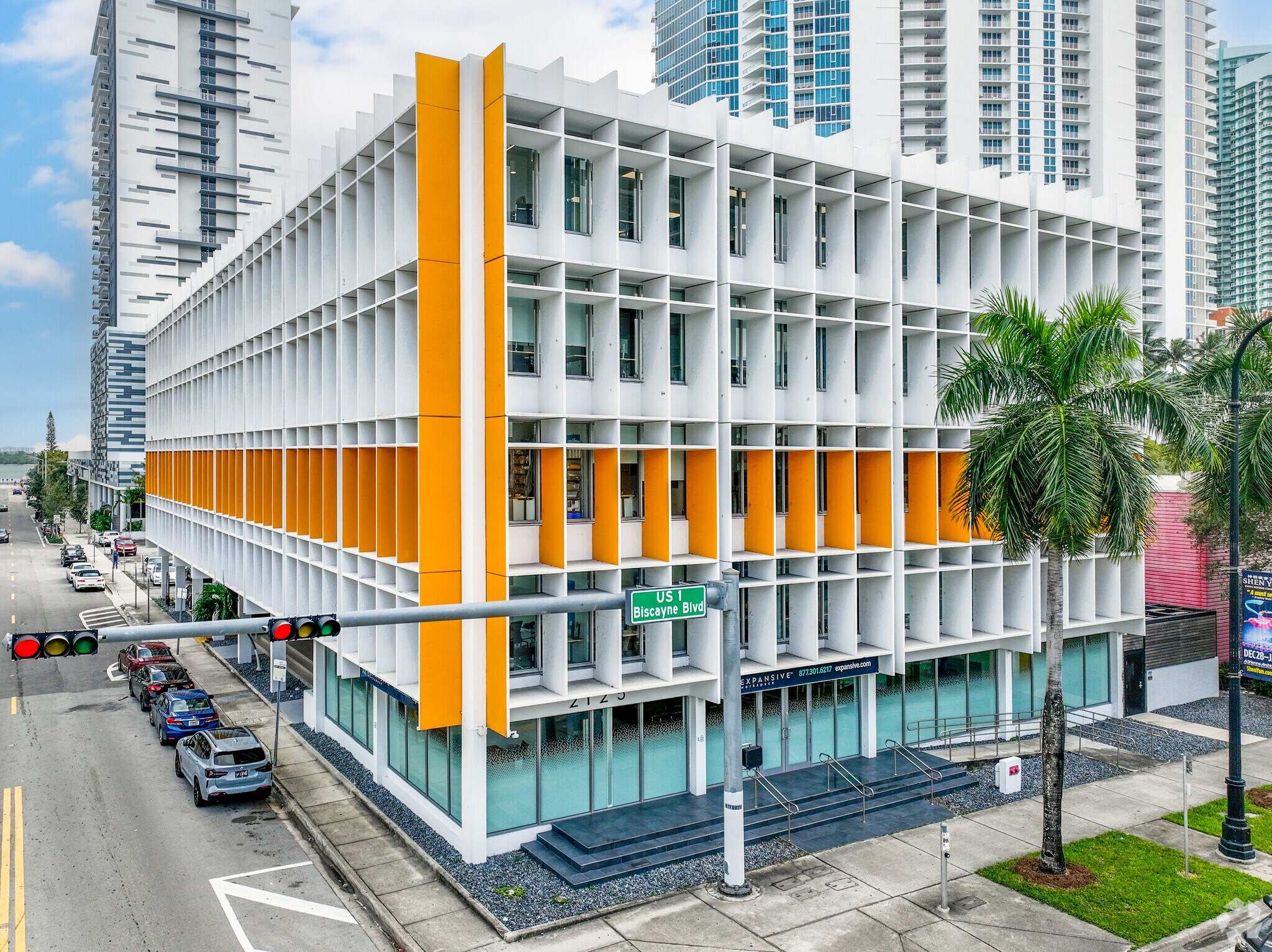 2125 Biscayne Blvd, Miami, FL à louer Photo principale- Image 1 de 28