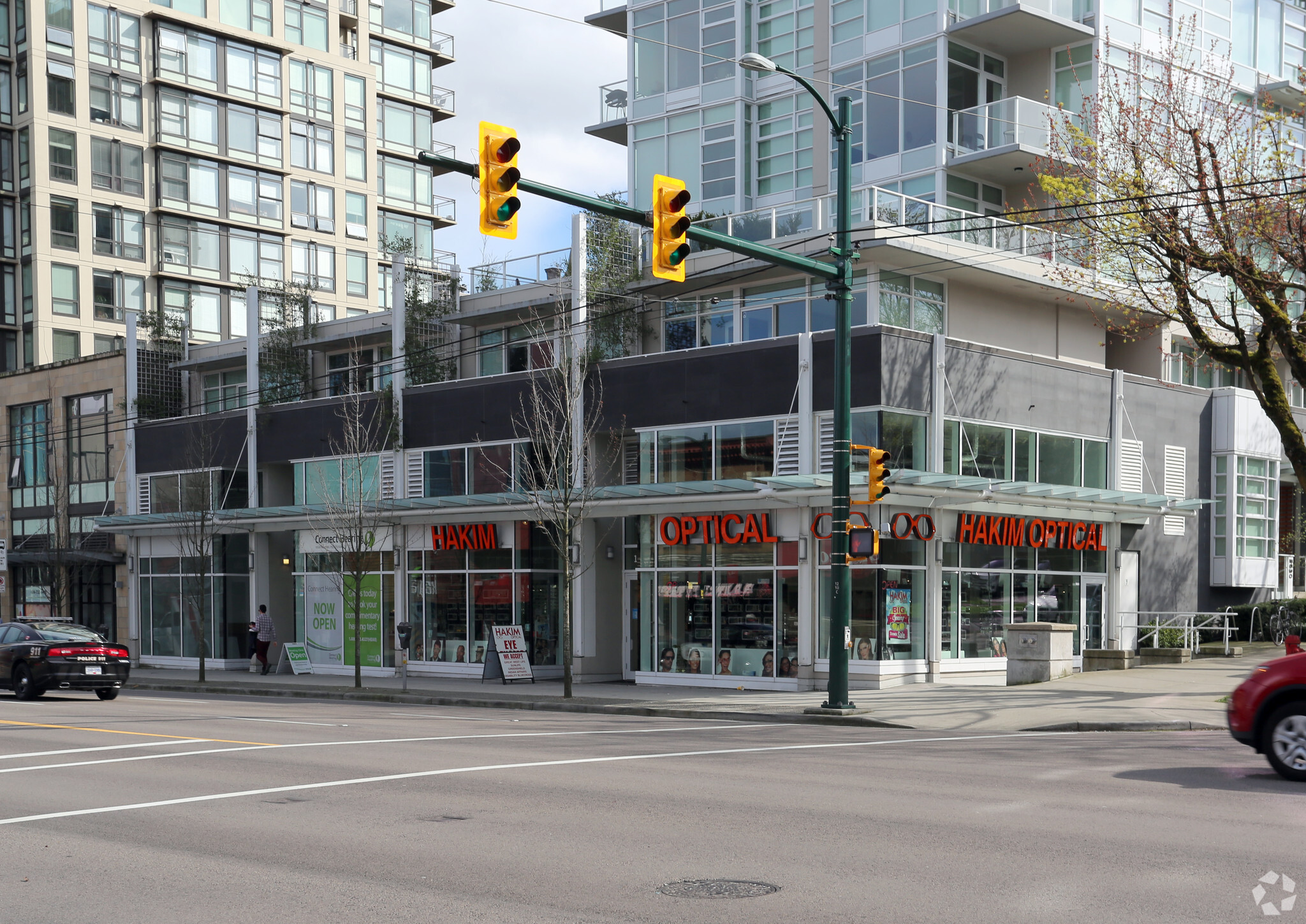 1082-1092 W Broadway, Vancouver, BC for lease Primary Photo- Image 1 of 16