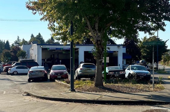 3300 Martin Luther King Junior Way S, Seattle, WA for sale Primary Photo- Image 1 of 4