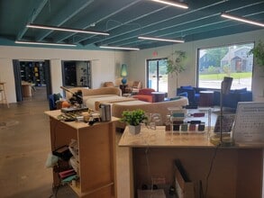 1531 Jones Ave, Nashville, TN for lease Interior Photo- Image 2 of 11