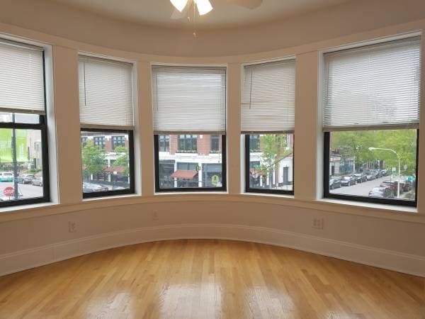 1513 E 53rd St, Chicago, IL for lease - Building Photo - Image 3 of 7