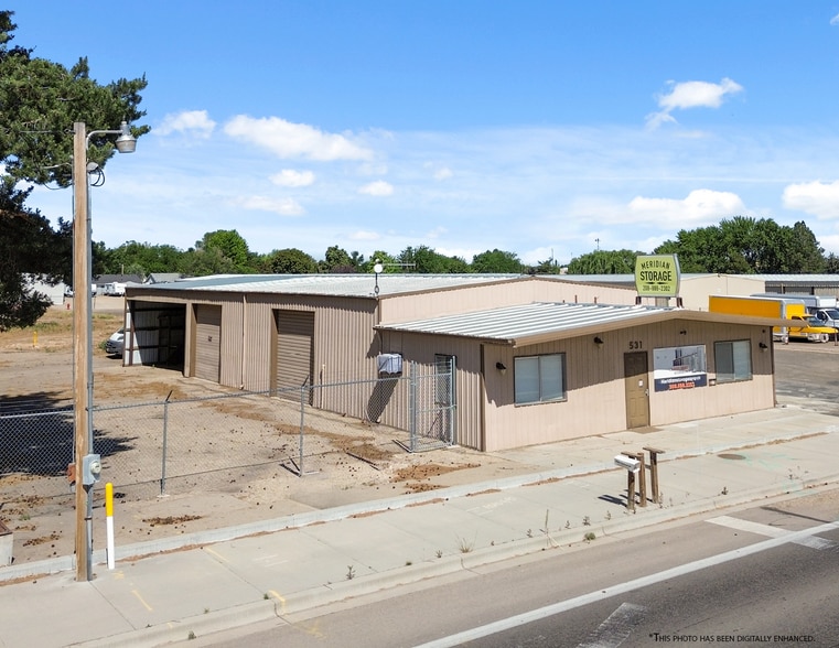 531 N Linder Rd, Meridian, ID à louer - Photo du bâtiment - Image 1 de 6
