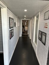 201 N New Hope Rd, Kennedale, TX for lease Interior Photo- Image 2 of 33