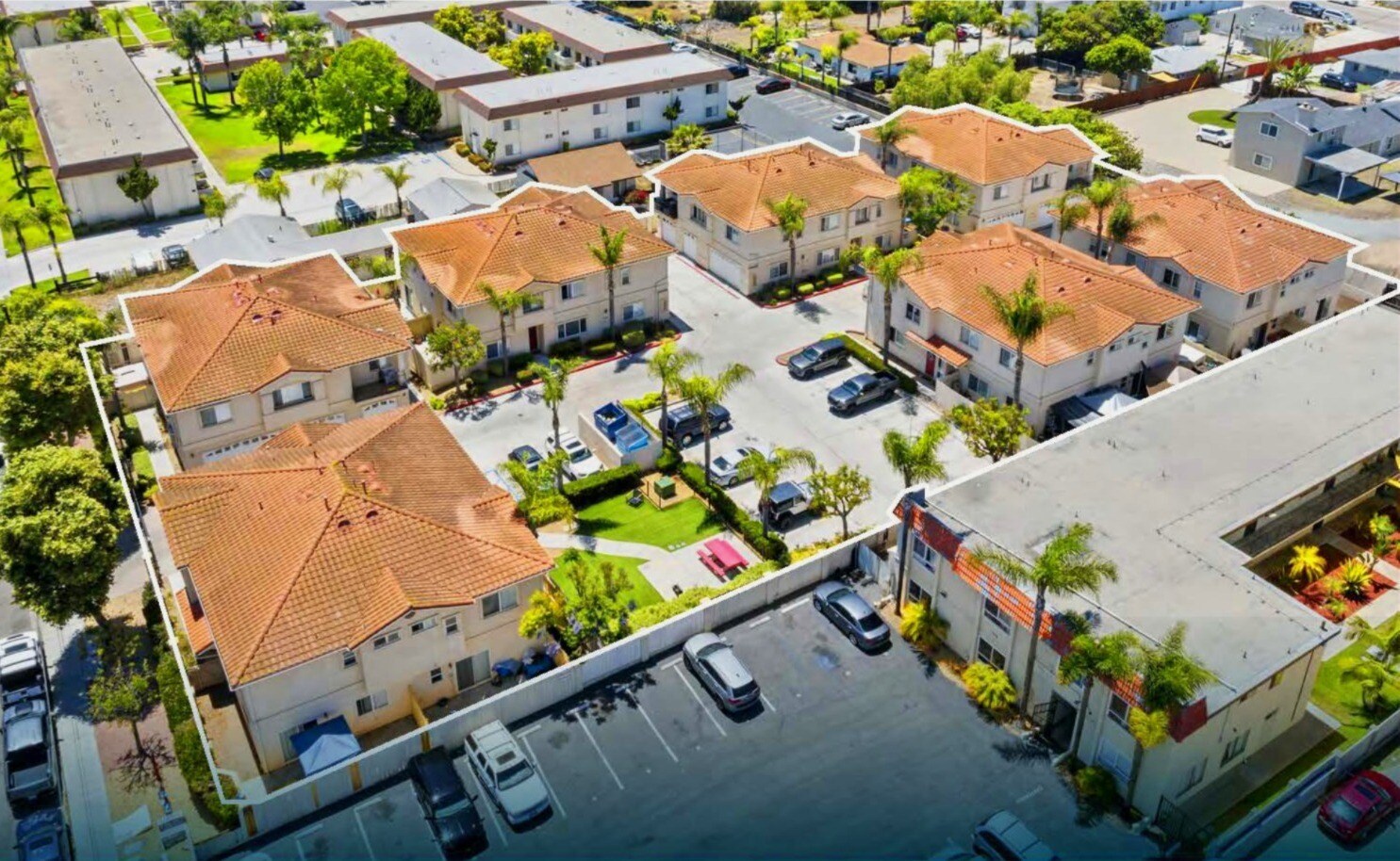 242 Kennedy St, Chula Vista, CA à vendre Photo du bâtiment- Image 1 de 13
