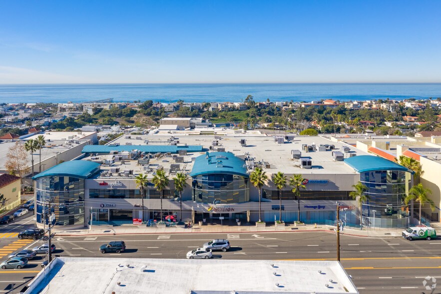 1601 Pacific Coast Hwy, Hermosa Beach, CA à louer - Photo du bâtiment - Image 2 de 16