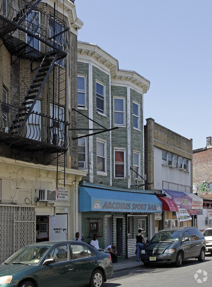 322 Market St, Paterson, NJ for sale - Building Photo - Image 3 of 4