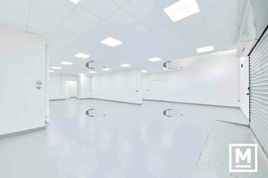 Industrial in Montreuil for lease - Interior Photo - Image 1 of 65