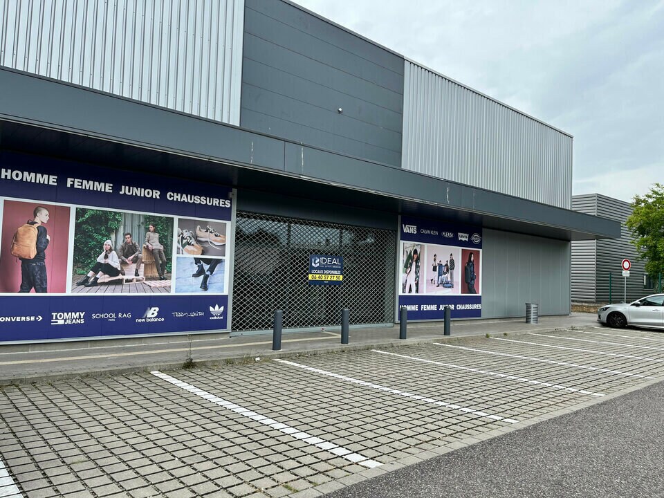 13 Rue De La Sabliere, Schweighouse-sur-Moder for lease Building Photo- Image 1 of 13