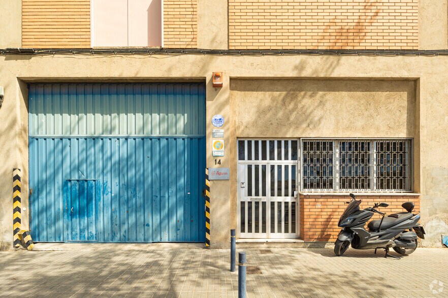 Industriel dans Barcelone, Barcelona à louer - Photo du bâtiment - Image 2 de 2