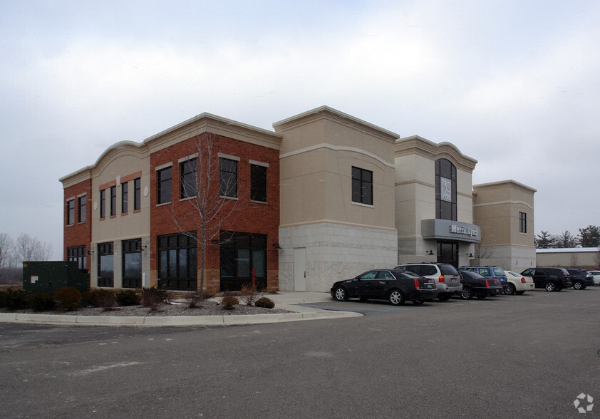 8121 Trillium Circle Ave, Grand Blanc, MI for sale - Building Photo - Image 2 of 7