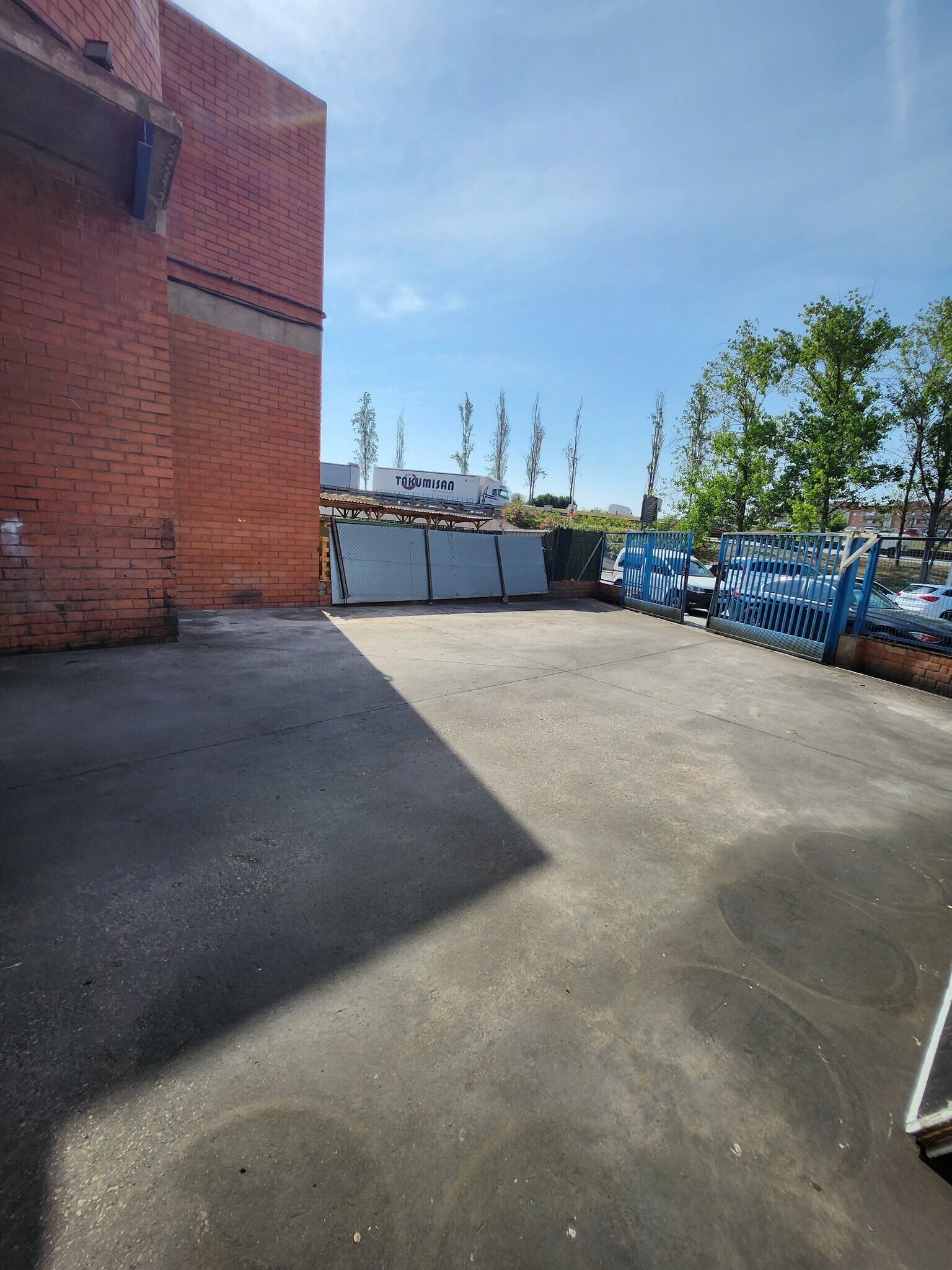Industrial in Sant Andreu de la Barca, Barcelona for lease Building Photo- Image 1 of 3