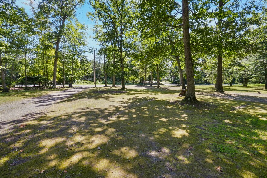 210 Pinebrook Rd, Manalapan Township, NJ à vendre - Autre - Image 1 de 17