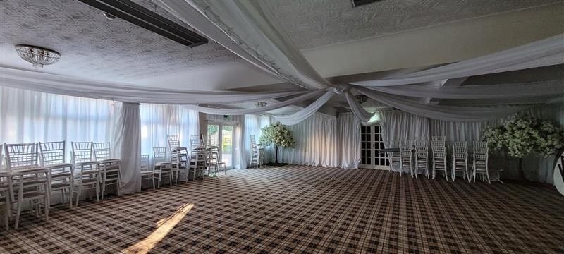 246 Drummond Rd, Skegness for sale - Interior Photo - Image 3 of 10