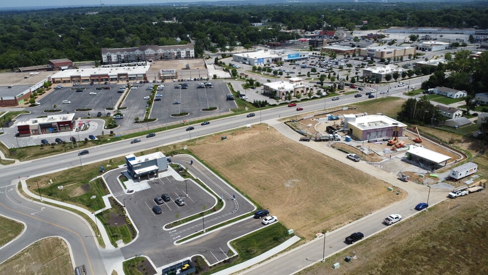 NE 53rd and Antioch Rd, Kansas City, MO for lease - Building Photo - Image 3 of 6