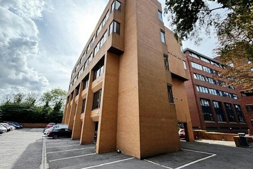 Alencon Link, Basingstoke à louer - Photo du bâtiment - Image 3 de 4