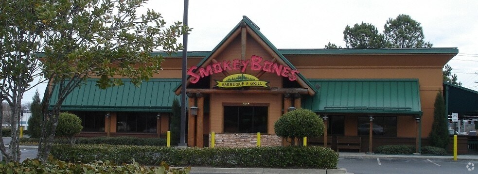 6980 Winchester Rd, Memphis, TN à vendre - Photo du bâtiment - Image 2 de 2