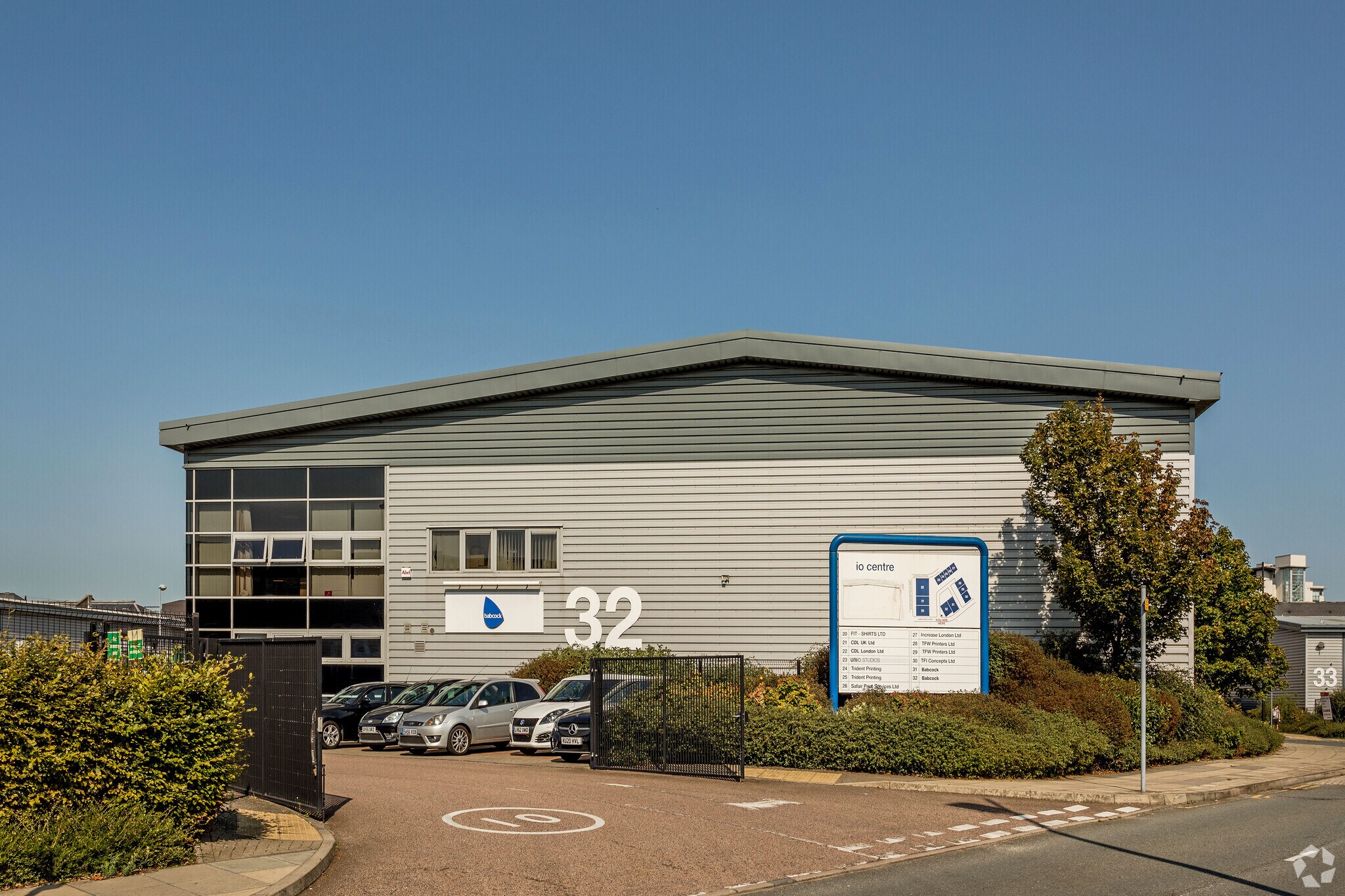 Armstrong Rd, Londres à vendre Photo du bâtiment- Image 1 de 1