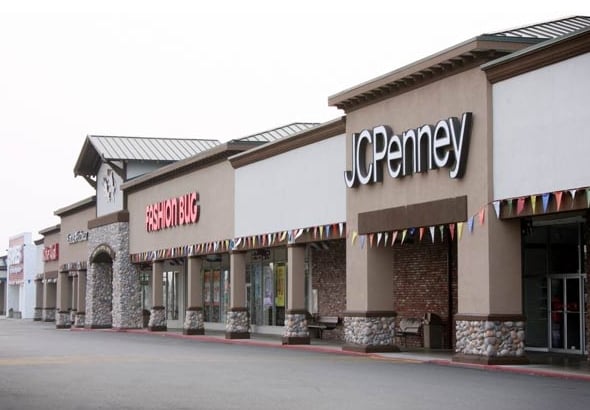 931 NE D St, Grants Pass, OR for lease - Building Photo - Image 3 of 7