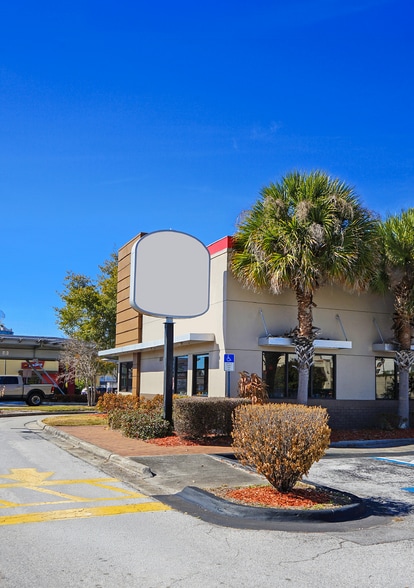 5515 International Dr, Orlando, FL à louer - Photo du bâtiment - Image 3 de 4