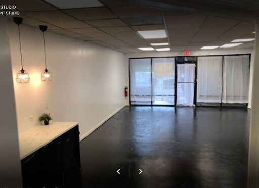 6740 Shannon Pky, Union City, GA for lease Interior Photo- Image 1 of 5