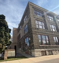 301 S Blount St, Madison, WI for lease Interior Photo- Image 2 of 3