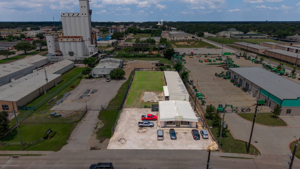 1011 Katyland Dr, Katy, TX for sale - Building Photo - Image 1 of 7