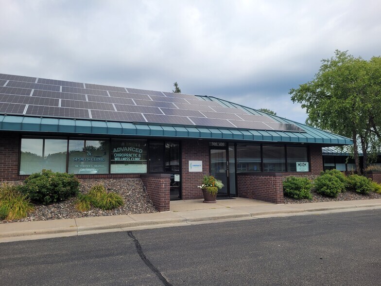 3434 N Lexington Ave, Shoreview, MN à louer - Photo du bâtiment - Image 1 de 17