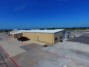 112 E Industrial Blvd, Cleburne TX - Entrepôt