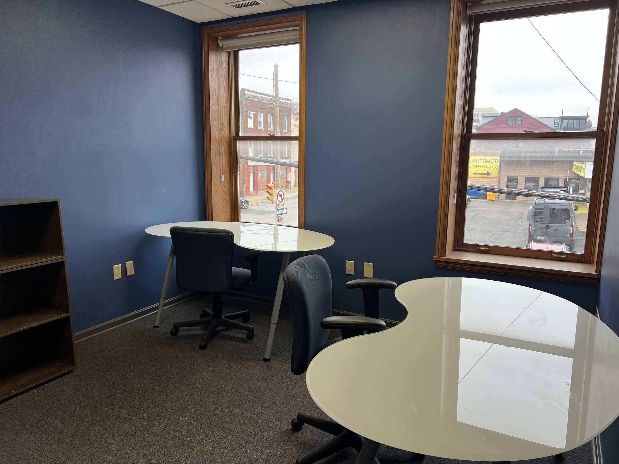 1518 Forbes Ave, Pittsburgh, PA for lease Interior Photo- Image 1 of 3