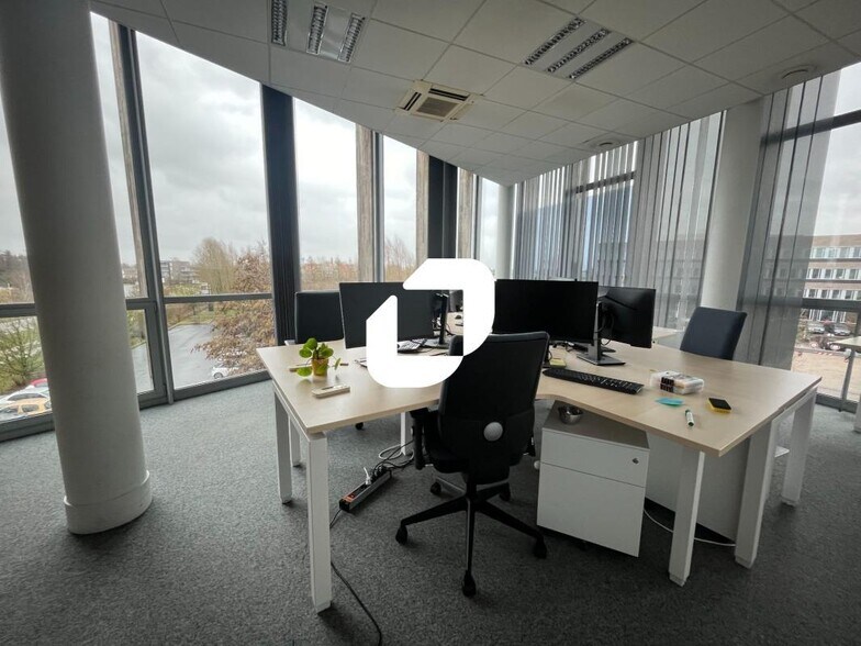 Bureau dans VILLENEUVE-D'ASCQ à louer - Photo intérieure - Image 1 de 17