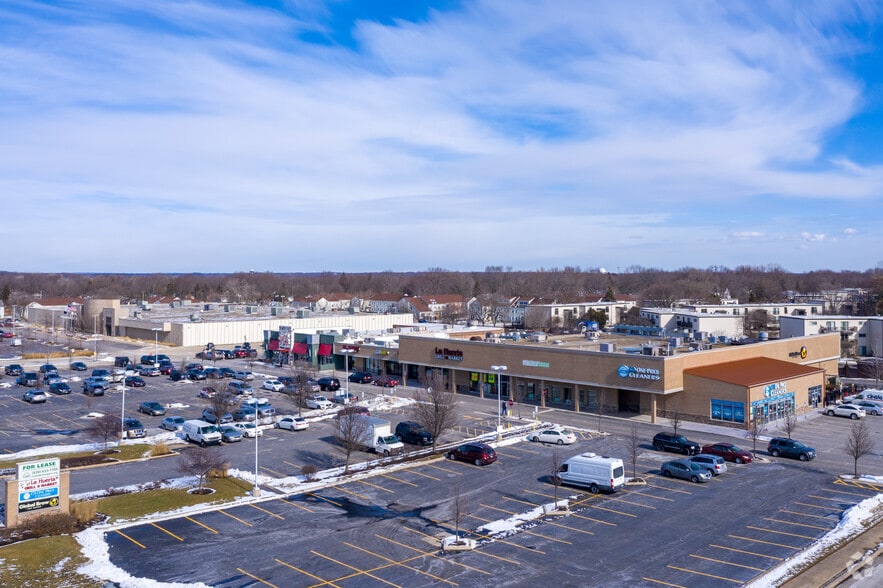 546-584 S Randall Rd, Saint Charles, IL for lease - Aerial - Image 1 of 12