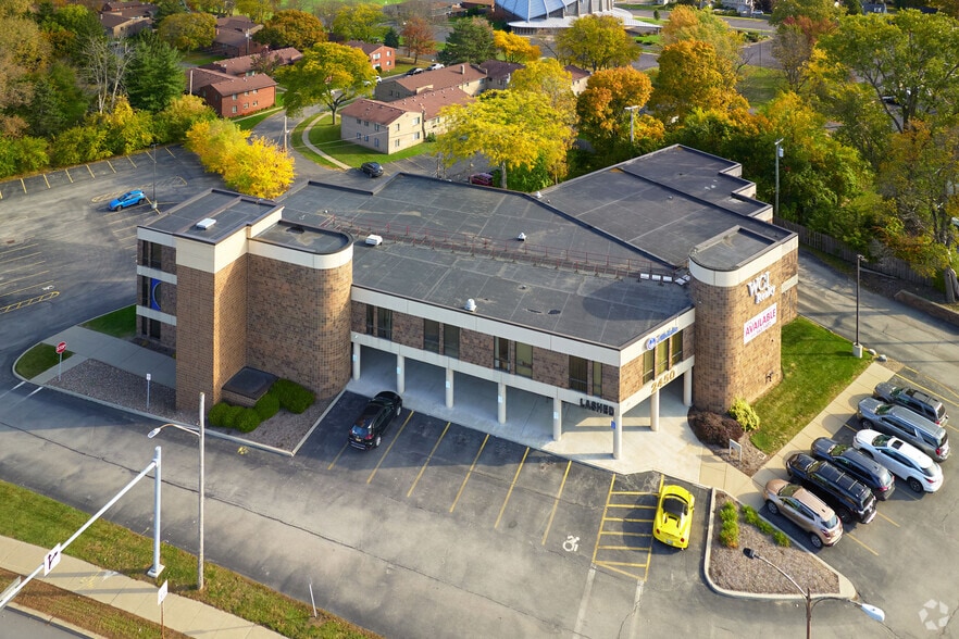2450 Ridge Rd W, Rochester, NY for sale - Primary Photo - Image 1 of 43