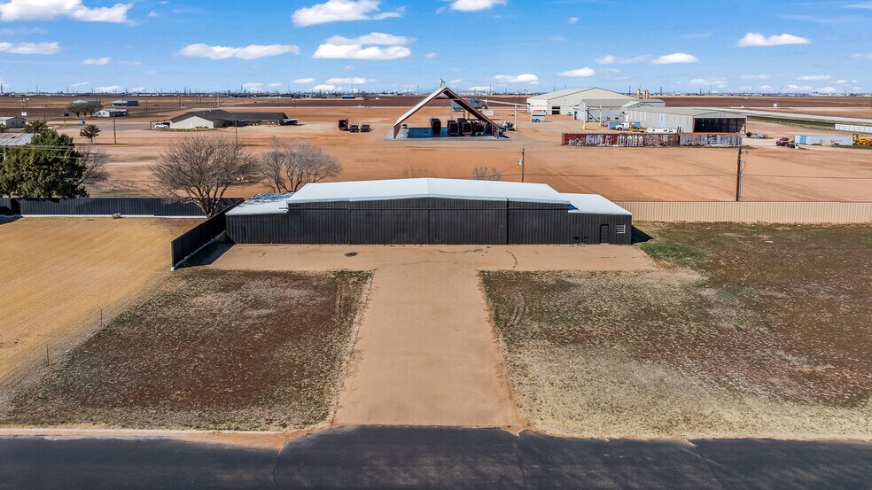 1813 Private Road 7330, Lubbock, TX for sale - Primary Photo - Image 1 of 23