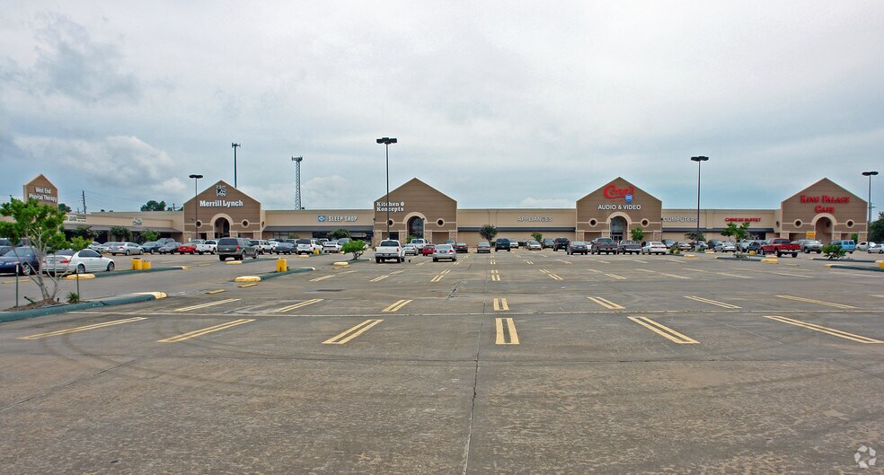 4328-4406 Dowlen Rd, Beaumont, TX à louer - Photo du bâtiment - Image 2 de 12