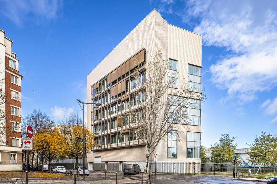 8-28 Boulevard D'Indochine, Paris for lease - Building Photo - Image 3 of 5