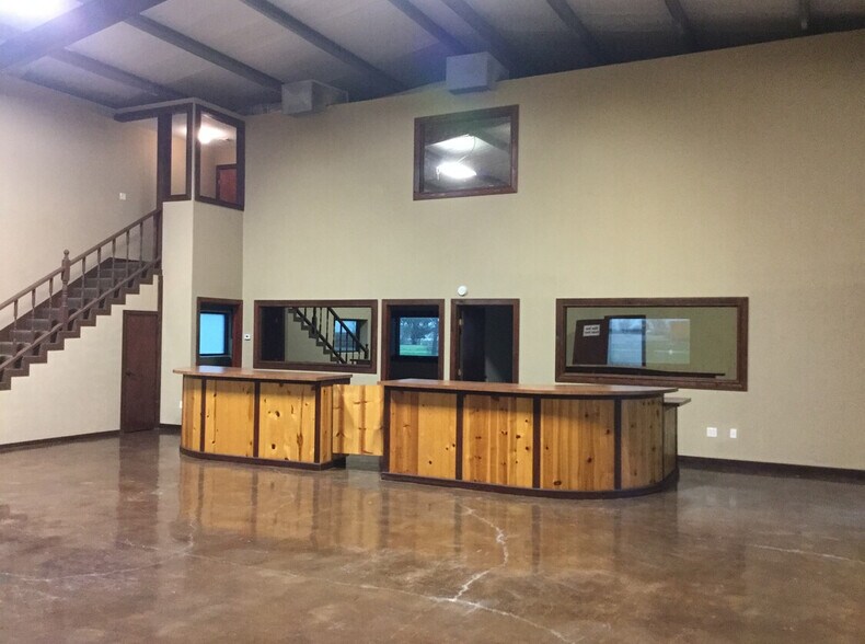 8835 Loop 540, Beasley, TX à louer - Photo intérieure - Image 3 de 26