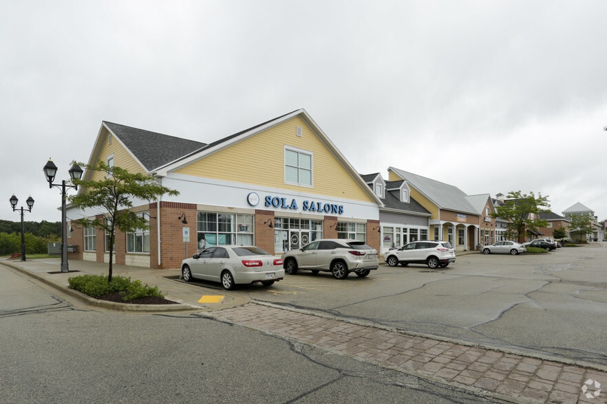 SWC Hwy 16 & Hwy 83, Delafield, WI for lease - Building Photo - Image 3 of 4