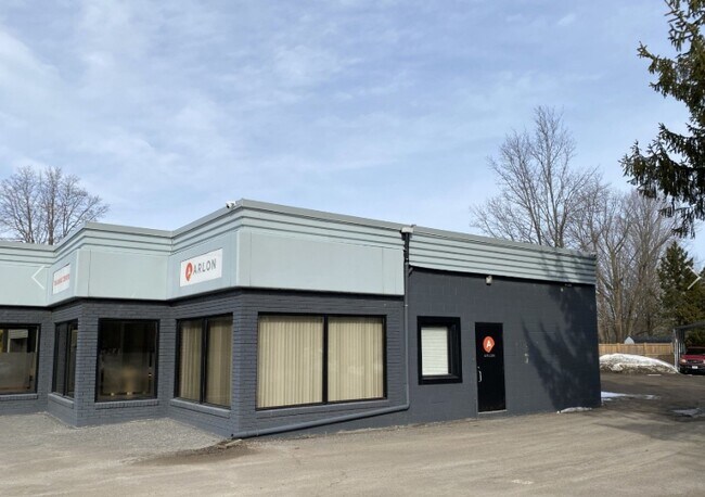 Plus de détails pour 8358 Dale Rd, Hamilton, ON - Industriel à louer