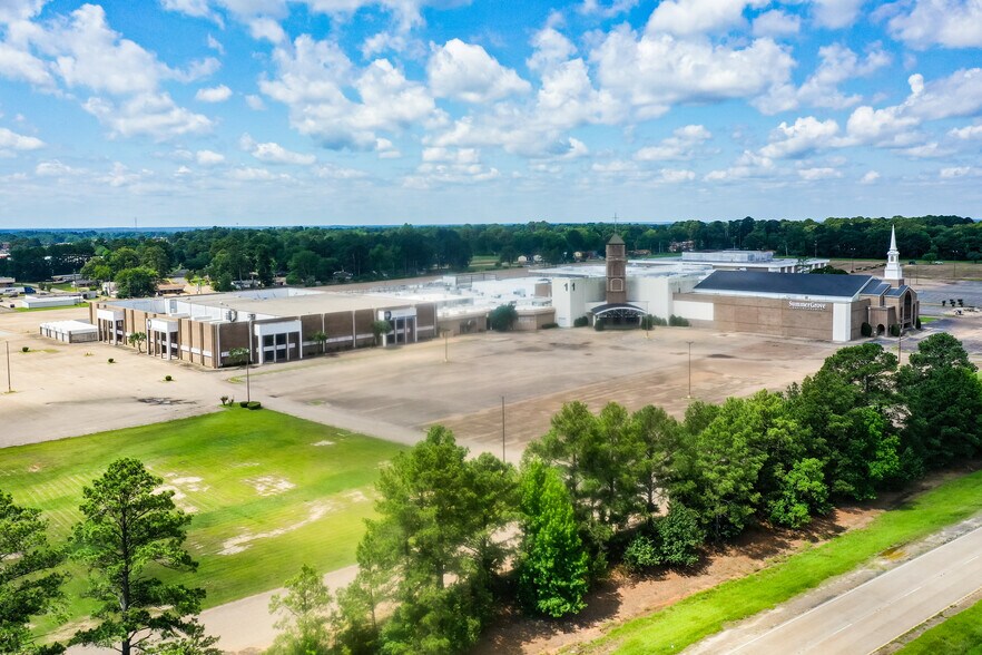 8942 Jewella Ave, Shreveport, LA à vendre - Photo du bâtiment - Image 1 de 8