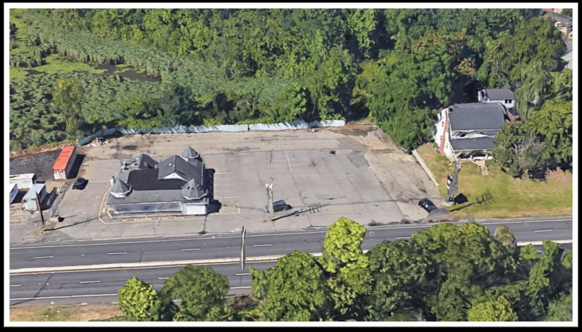 Gentlemen's Club For Sale -1103 Rt-35 S, South Amboy, NJ à vendre Photo principale- Image 1 de 6