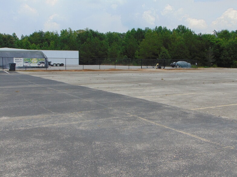 11300 Highway 20, Florence, AL for sale - Building Photo - Image 2 of 11